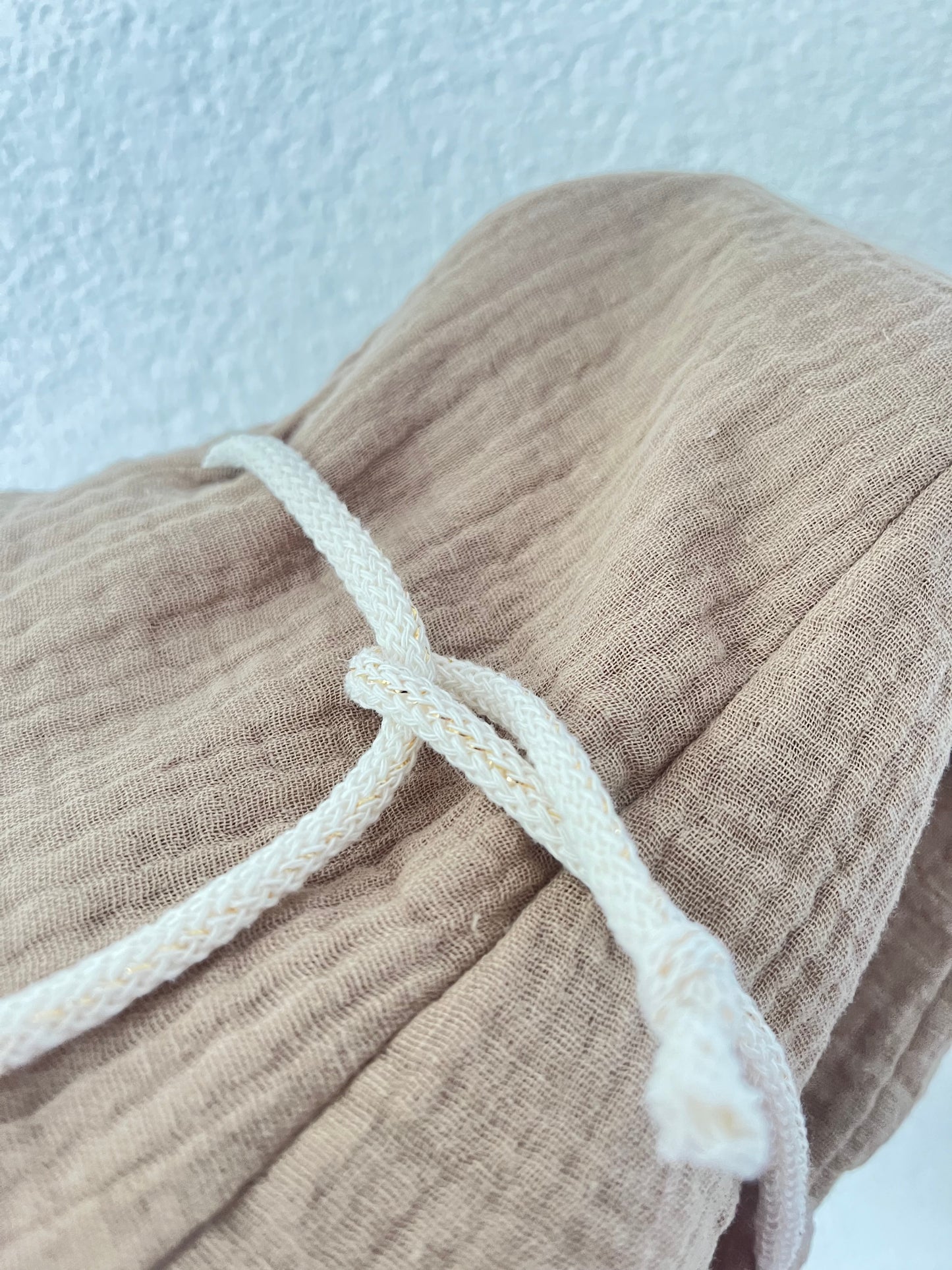Musselin Hut, Sommerhut mit Nackenschutz, Beige