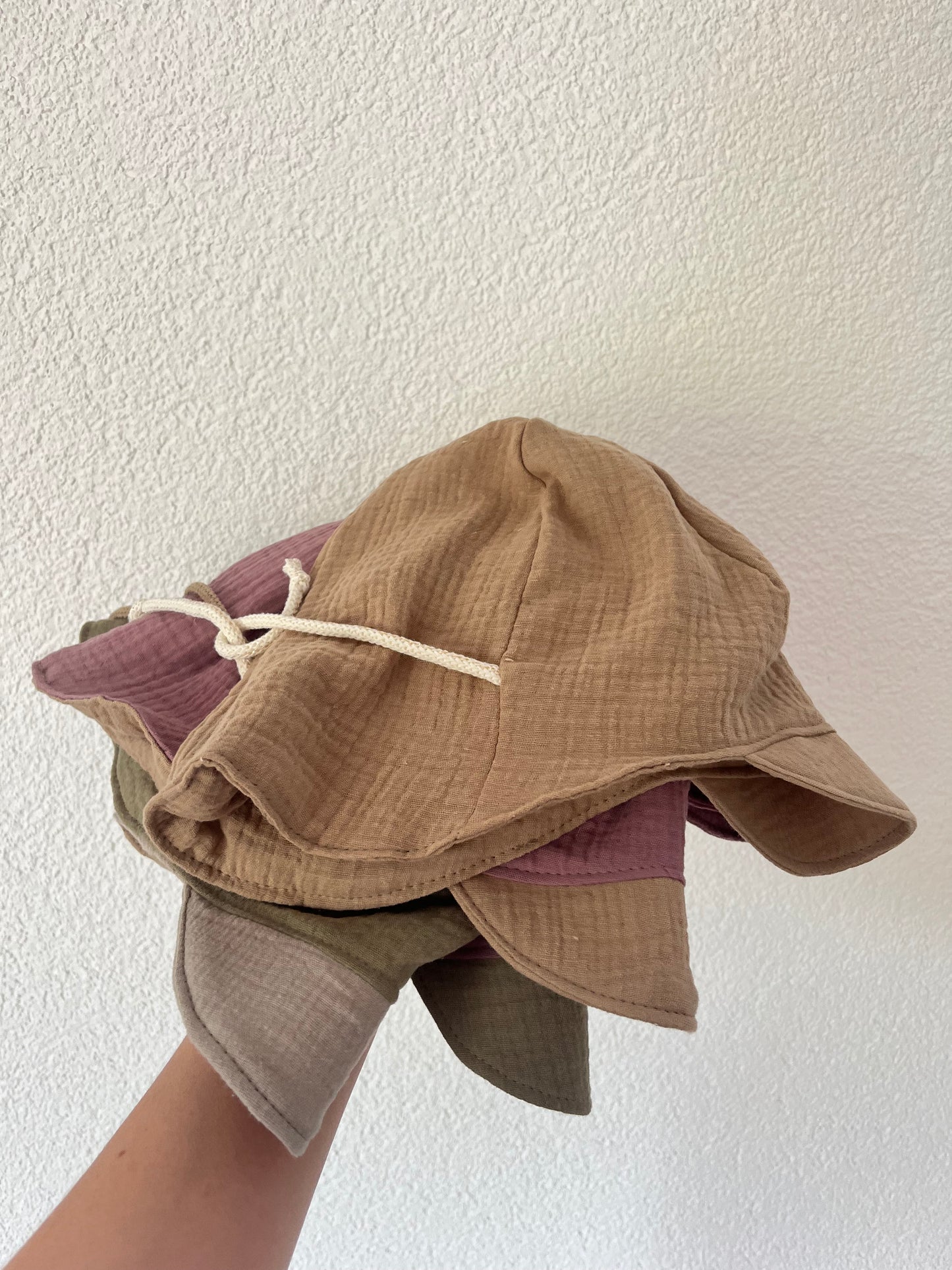 Musselin Hut, Sommerhut mit Nackenschutz, Beige