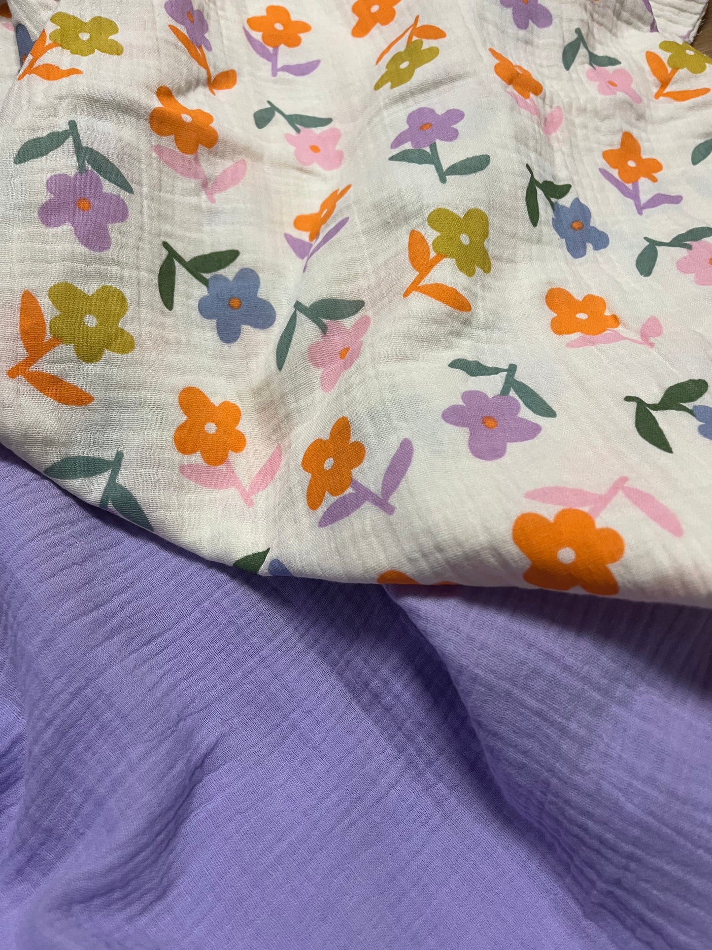 Musselin Decke Blumen Pastell & Flieder