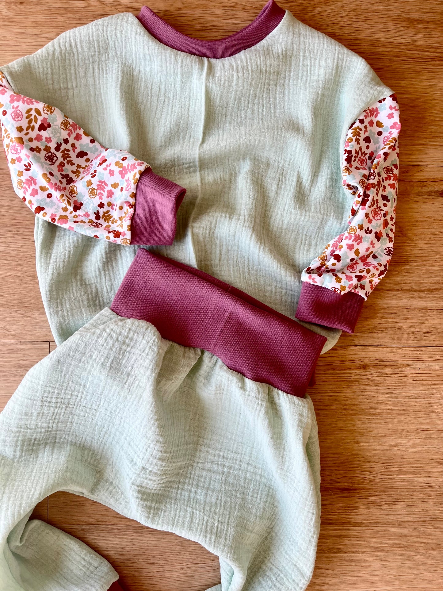 Musselin Set Sweater & Baggy