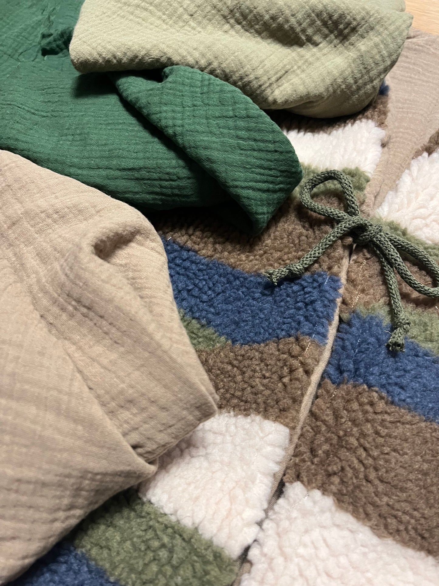 Halstuch Musselin Uni Waldgrün