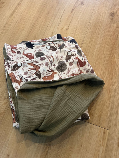 Musselin Sweat Decke Waldtiere / Kaki