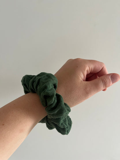 Scrunchie Musselin Tannengrün
