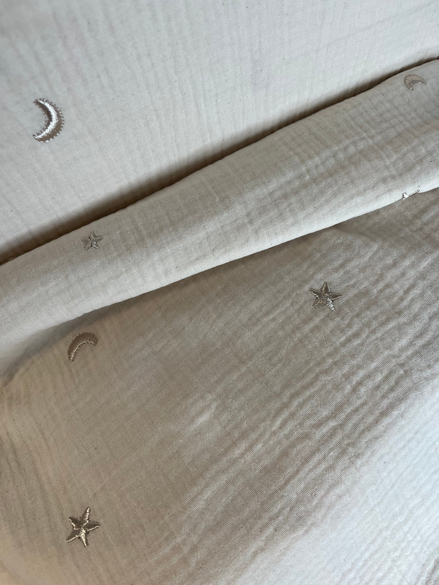 Musselin Decke Sternenhimmel Allover Stickerei Creme