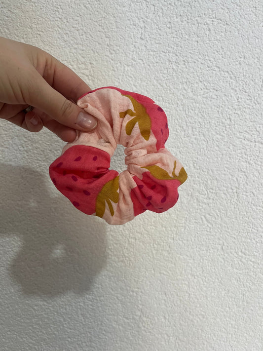 Scrunchie Musselin Erdbeeren
