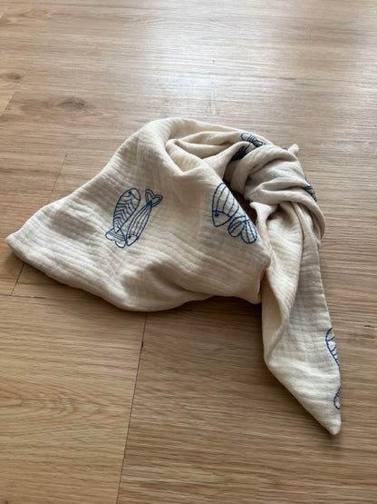 Halstuch Musselin Fische bestickt