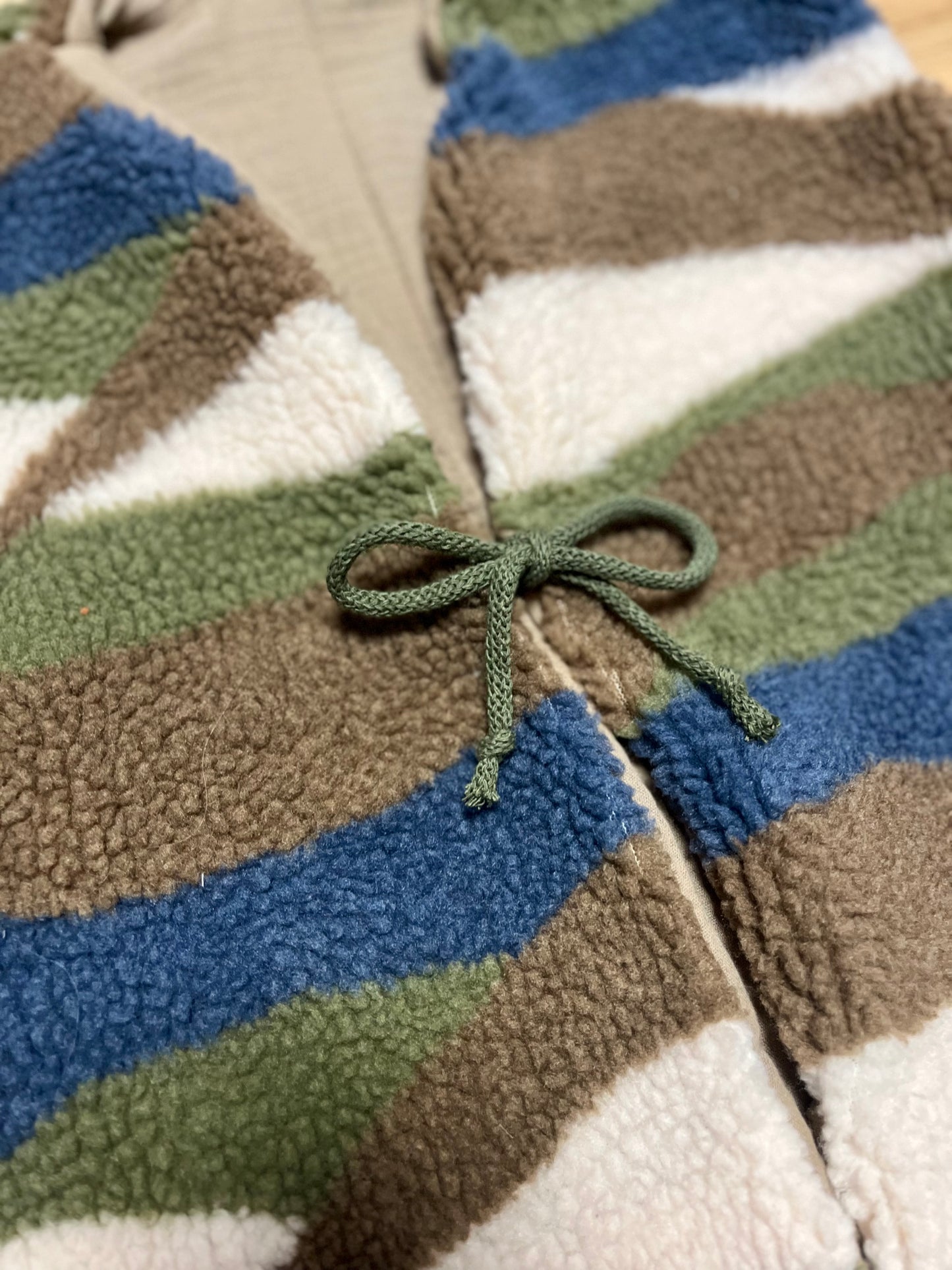 Teddy Weste Swirl Blue Green