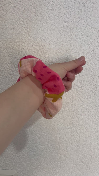 Scrunchie Musselin Erdbeeren